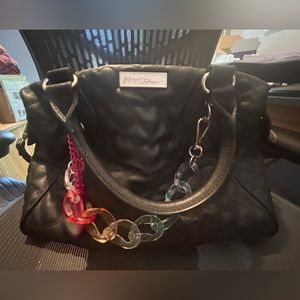 Betsey Johnson Be Quilt My Heart crossbody bag